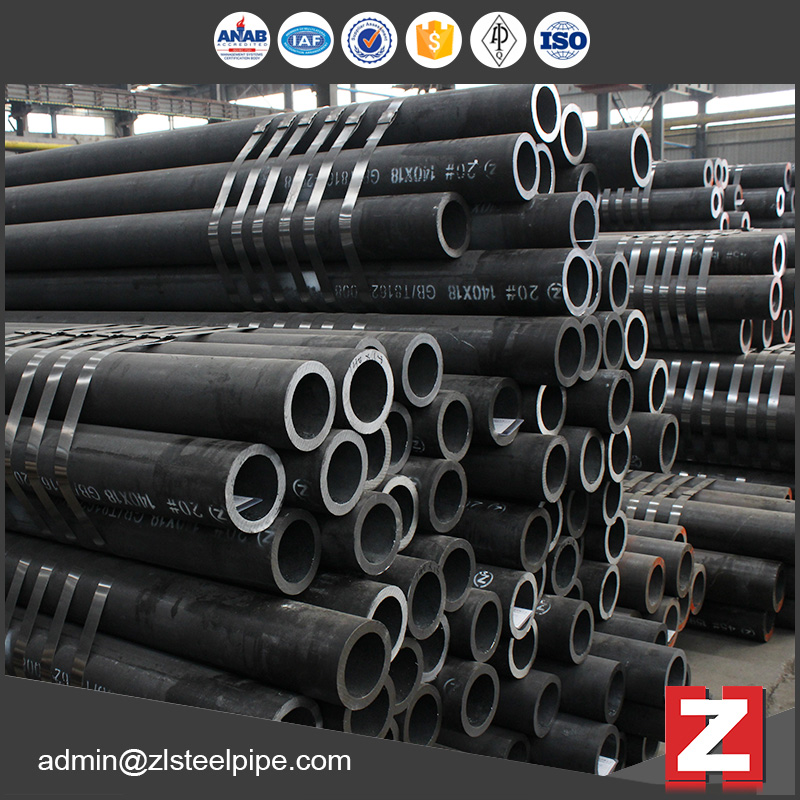 无缝钢管是一种在无缝钢管厂家生产过程中制造的高强度、耐压的管材